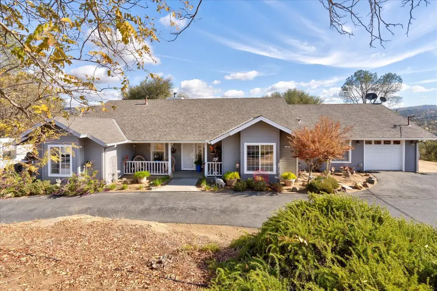 33655 River Knolls Rd, Coarsegold, CA 93614 - #2
