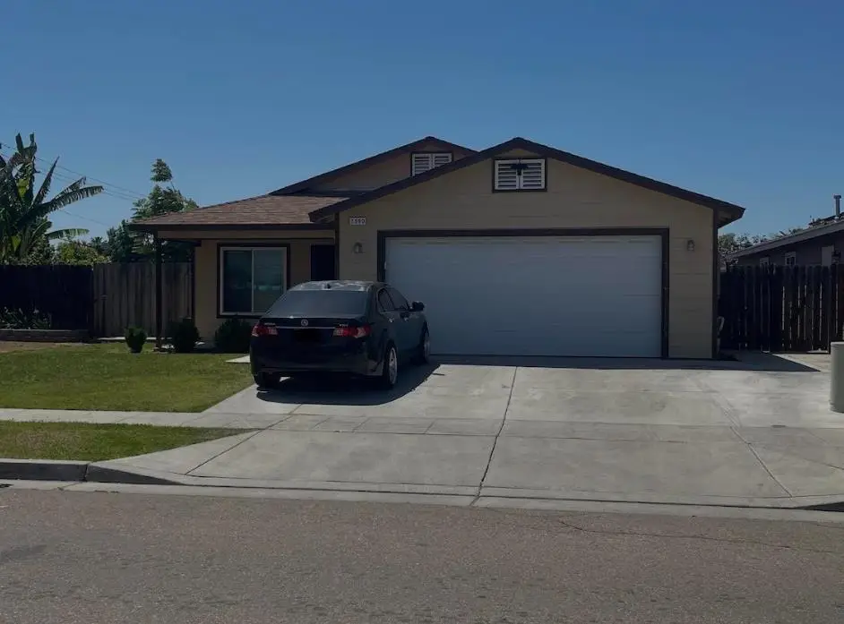 2390 S Laval Avenue, Fresno, CA 93725 - #1
