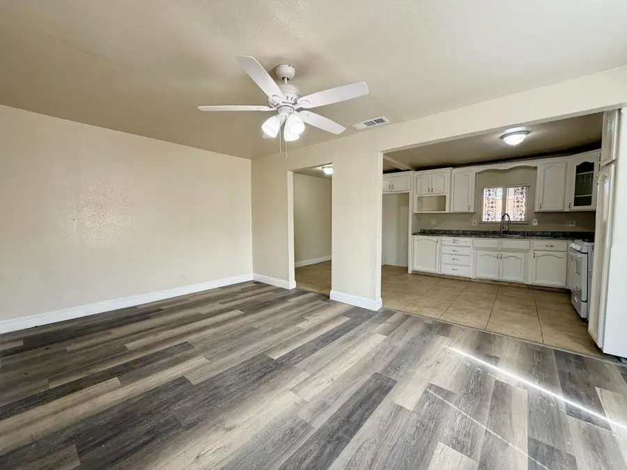 28853 Avenue 13 1/4, Madera, CA 93638 - #2