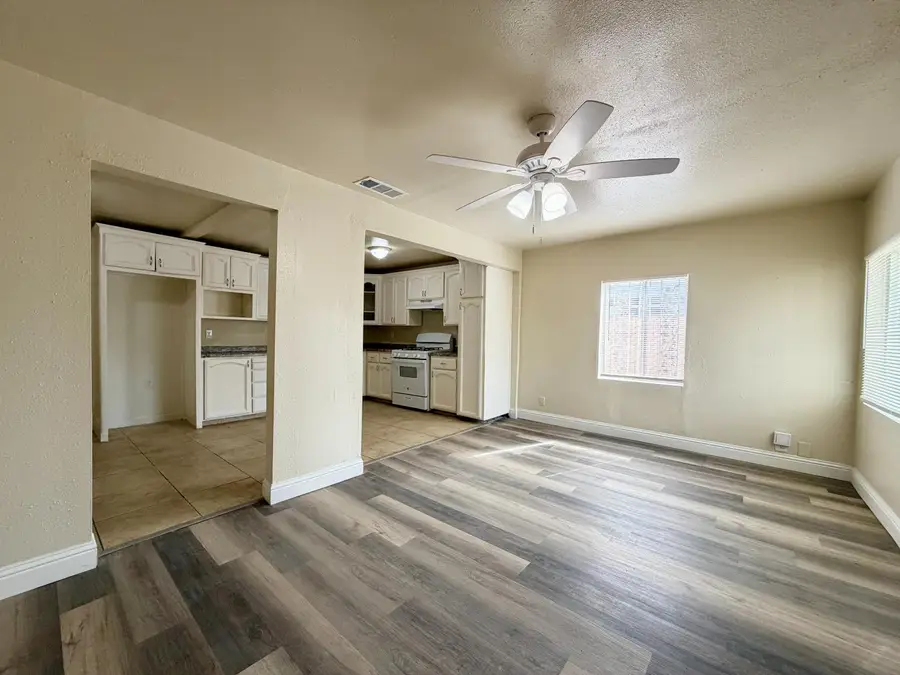 28853 Avenue 13 1/4, Madera, CA 93638 - #3