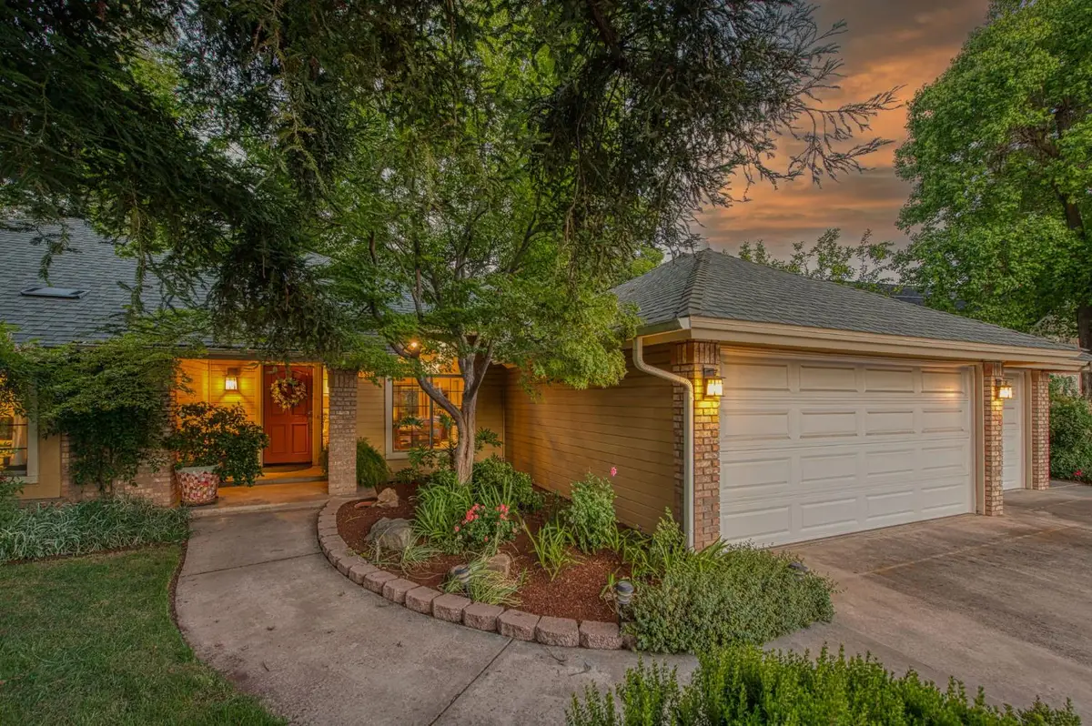 6568 N Farris Avenue, Fresno, CA 93711 - #1