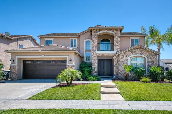 5860 E Byrd Avenue, Fresno, CA 93727