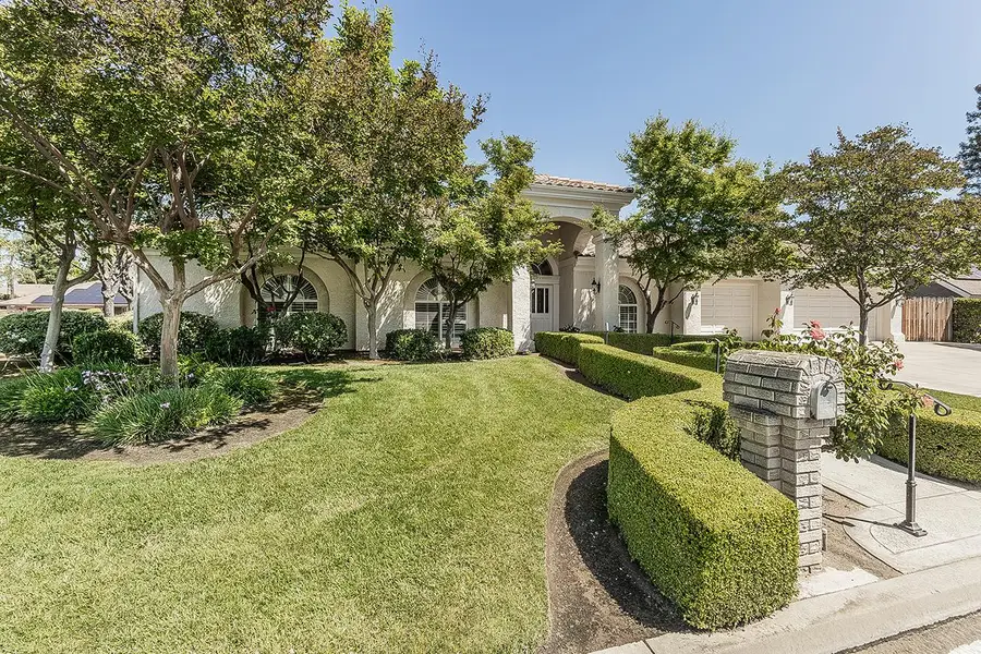 2856 W Athens Avenue, Fresno, CA 93711 - #2
