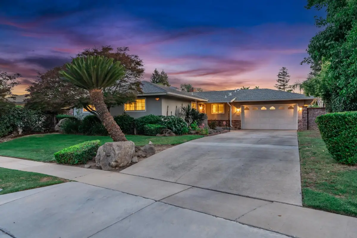 4667 N Bengston Avenue, Fresno, CA 93705 - #1