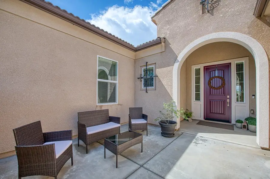 467 Heirloom Lane, Clovis, CA 93619 - #2
