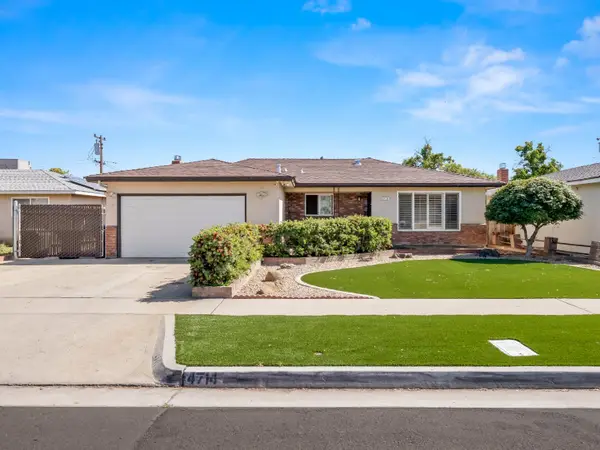 4714 E Santa Ana Avenue, Fresno, CA 93726