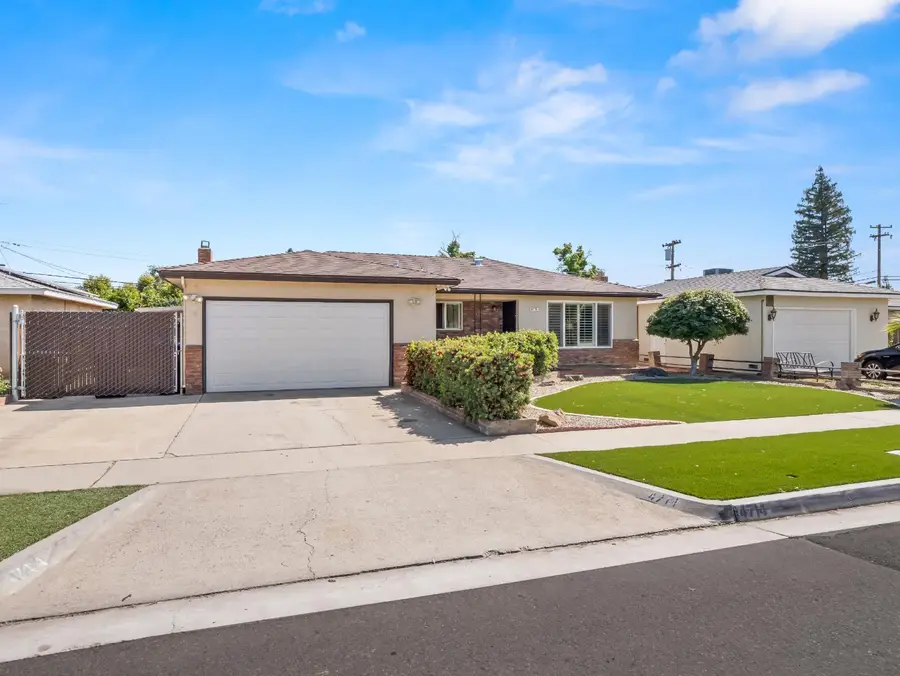 4714 E Santa Ana Avenue, Fresno, CA 93726 - #2