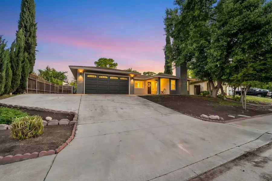 27184 San Jose Avenue, Madera, CA 93637 - #2