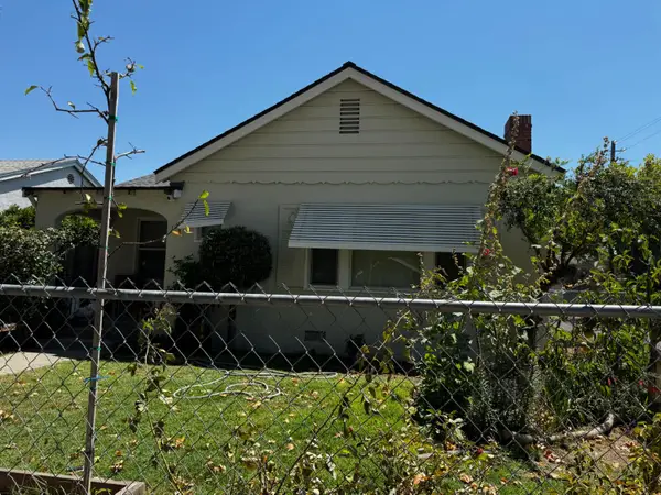 704 N Roosevelt Avenue, Fresno, CA 93728