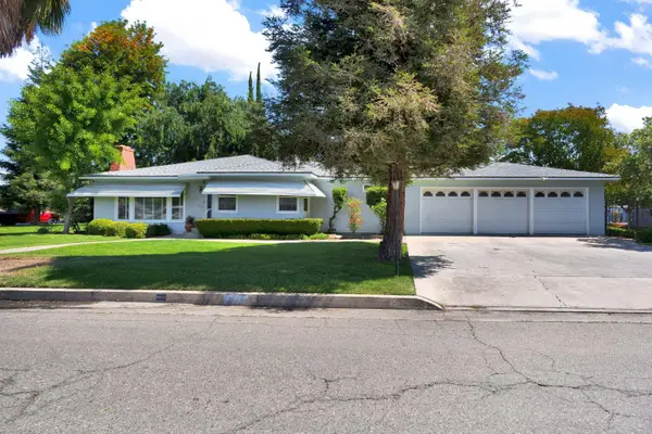 200 Lyons Street, Madera, CA 93638