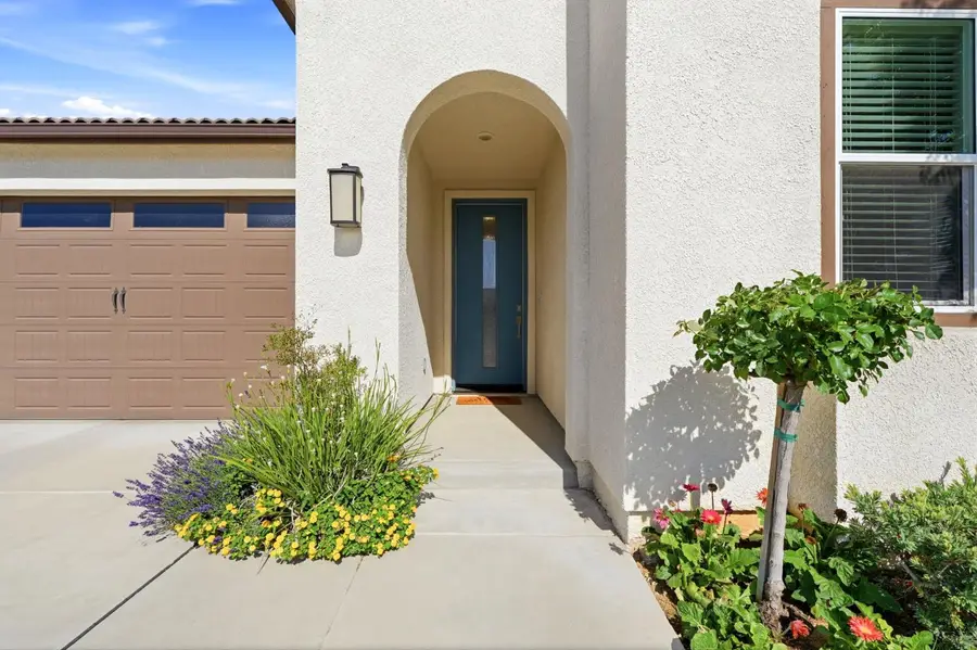 3245 Las Rosas Avenue, Clovis, CA 93619 - #3