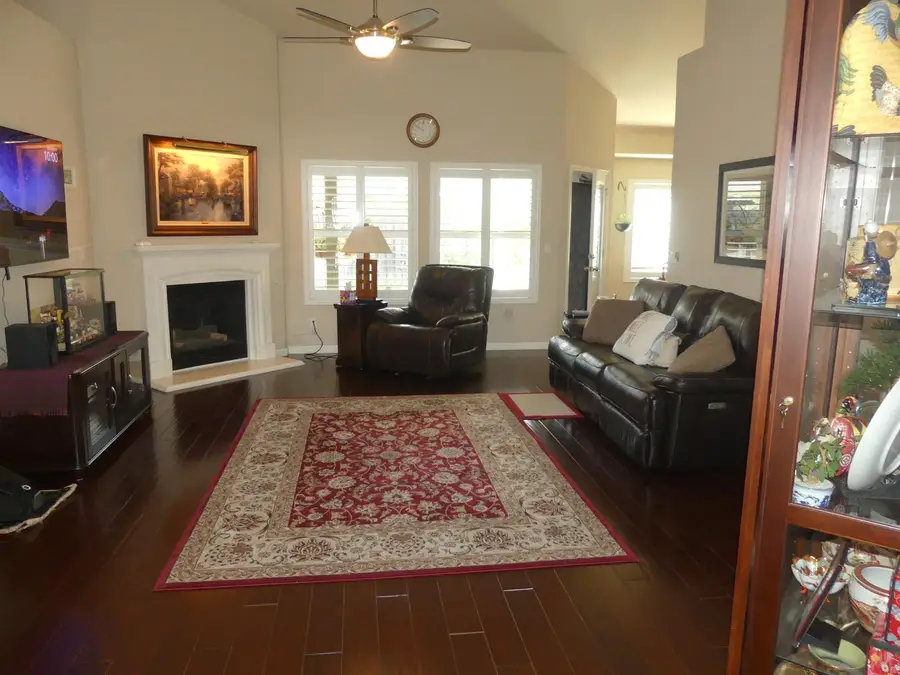 7169 W San Madele Avenue, Fresno, CA 93723 - #3
