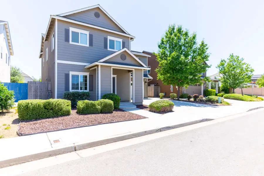 4158 Duncan Avenue, Clovis, CA 93619 - #2