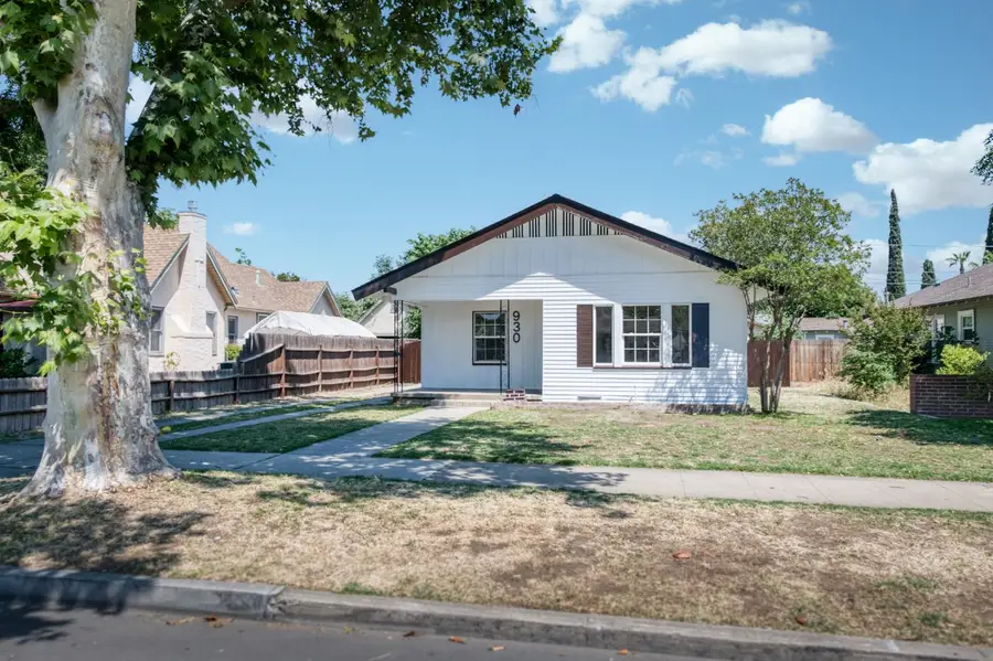 930 N Arthur Avenue, Fresno, CA 93728 - #2