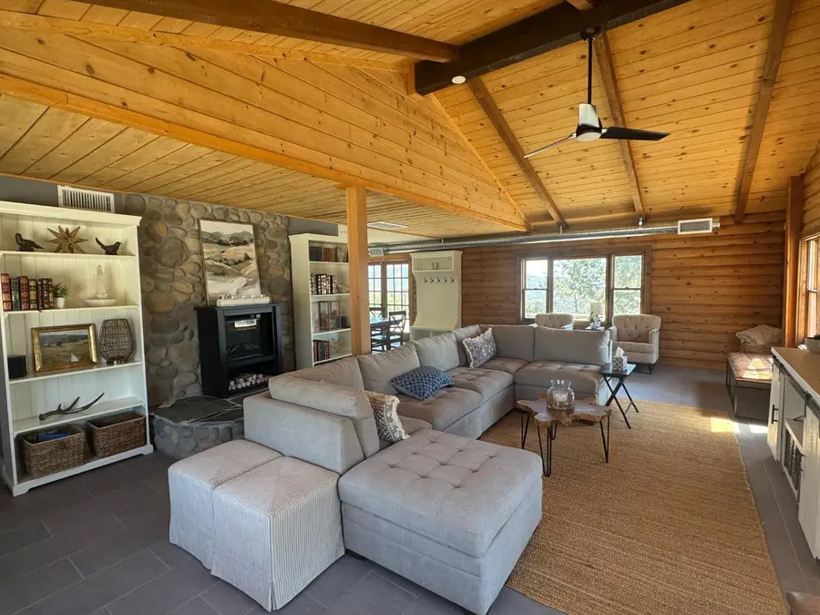 20146 Nicholas Road, Clovis, CA 93619 - #3