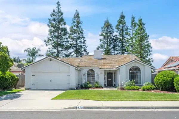 872 Minarats, Clovis, CA 93612