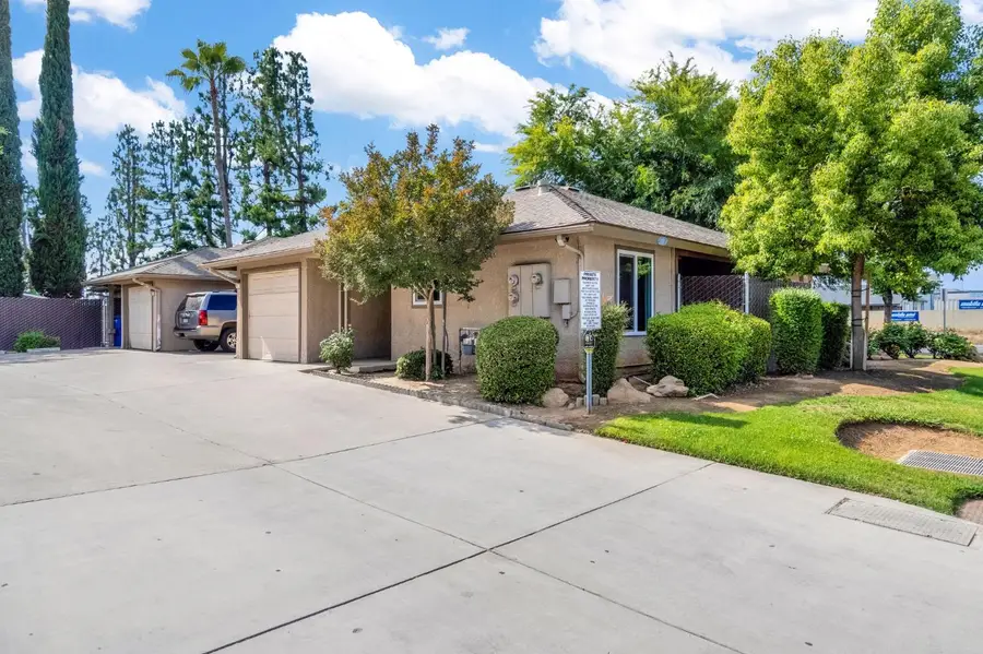 1595 N Pleasant Avenue #101, Fresno, CA 93728 - #2