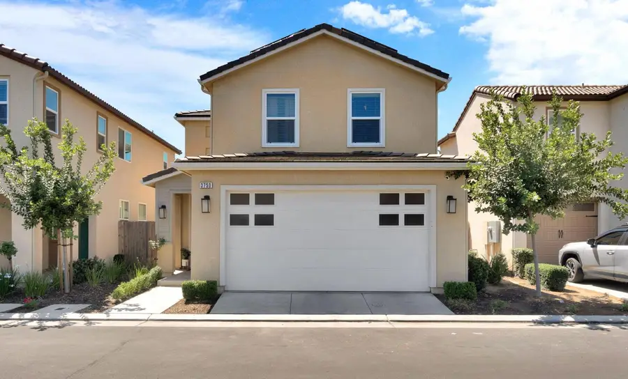 3750 Highclere Way, Clovis, CA 93619 - #2
