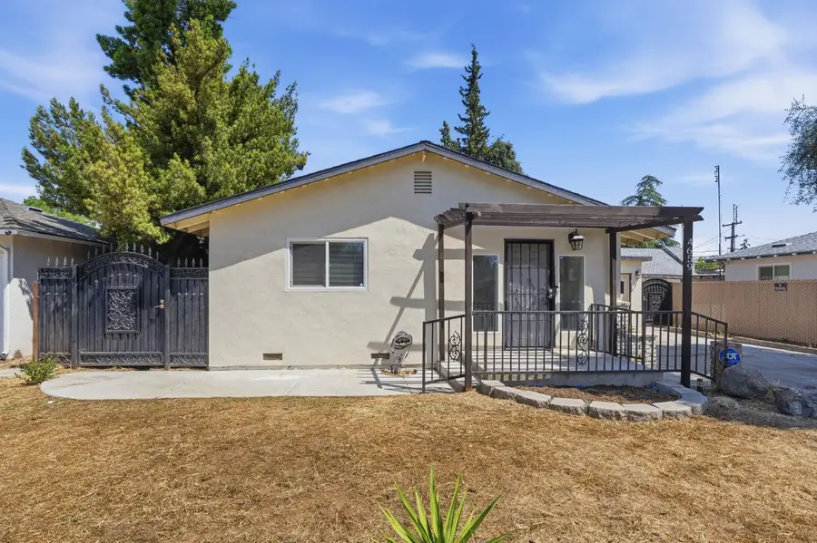 4659 E Terrace Avenue, Fresno, CA 93703 - #3