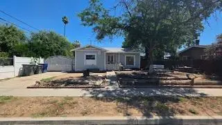 368 N Recreation Avenue, Fresno, CA 93702