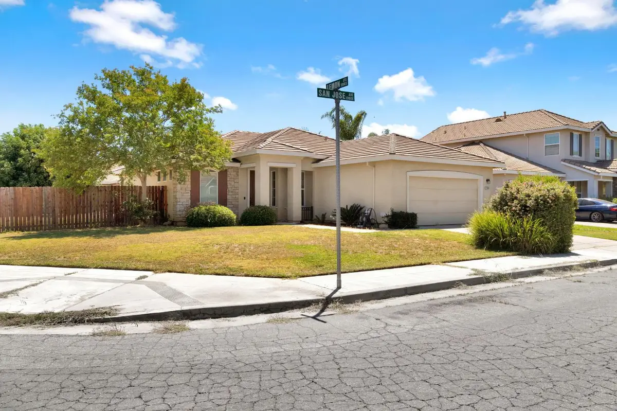 1060 San Jose Avenue, Madera, CA 93637 - #1