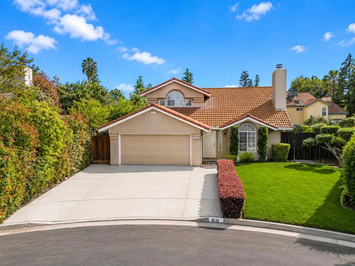 1631 E Deyoung Drive, Fresno, CA 93720 - #1