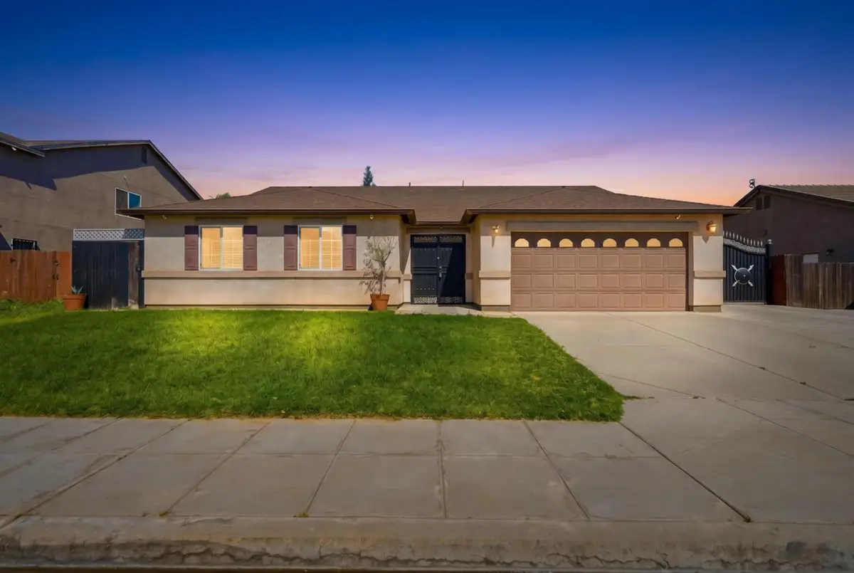 3308 Gregory Avenue, Fresno, CA 93722 - #1