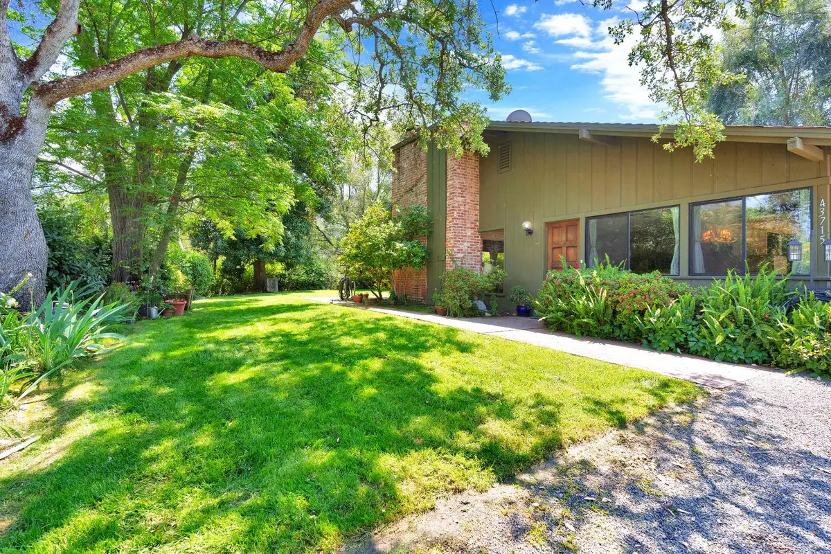43715 Dinely Drive, Three Rivers, CA 93271 - #1