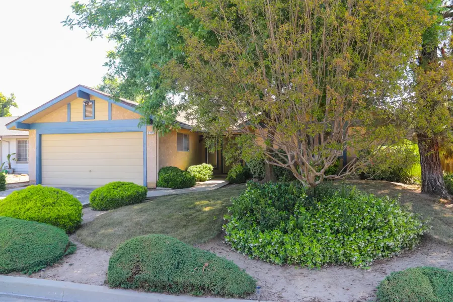 6490 N Mitre Avenue, Fresno, CA 93722 - #2
