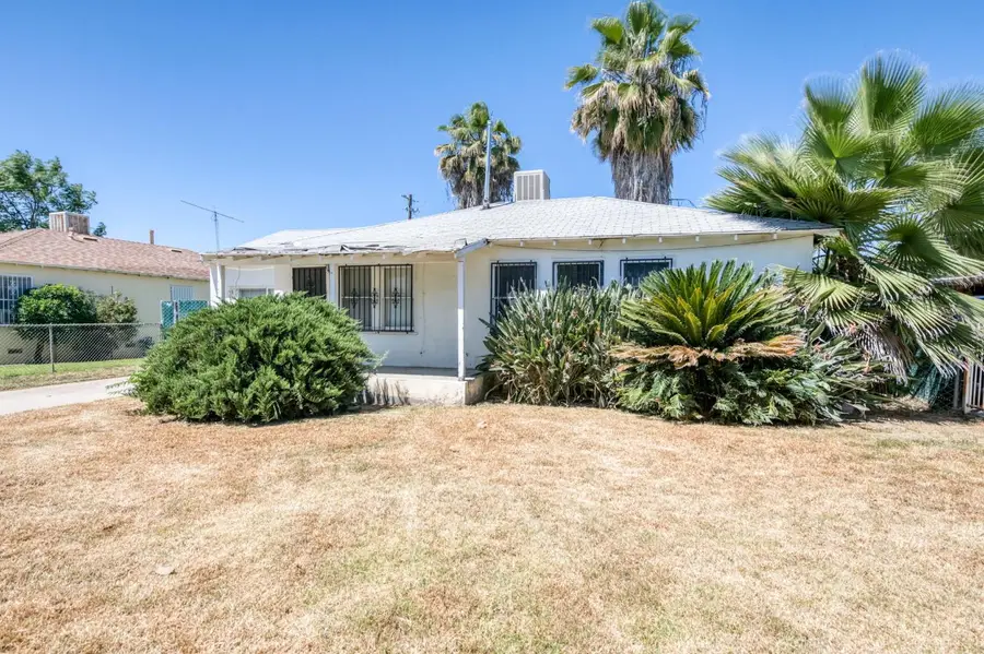 2568 S Lotus Avenue, Fresno, CA 93706 - #3