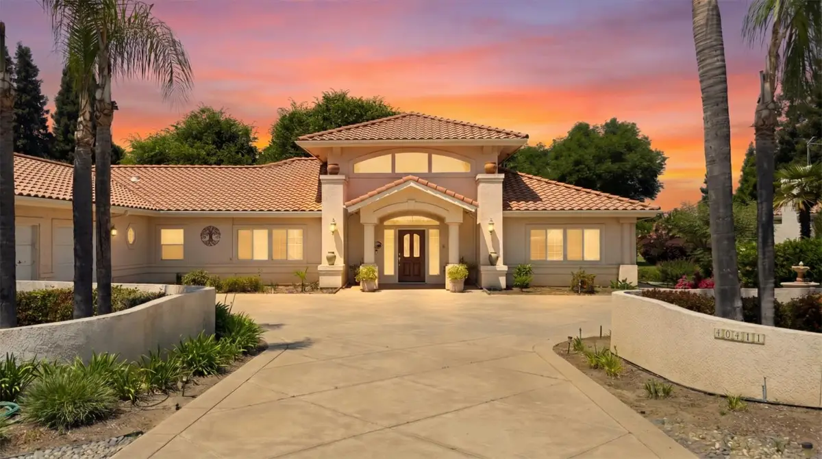 40411 Road 32, Kingsburg, CA 93631 - #1