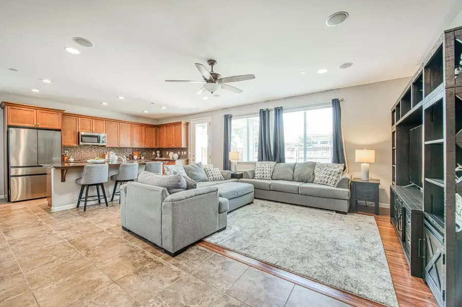 3727 Chessa Lane, Clovis, CA 93619 - #3