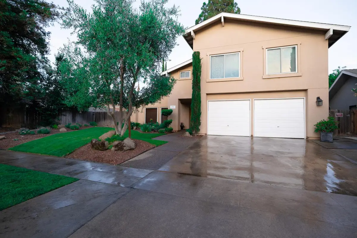 8296 N Del Mar Avenue, Fresno, CA 93711 - #1