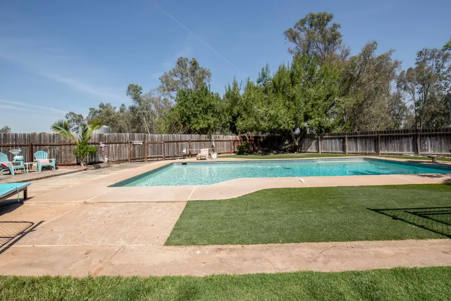 37715 Cloverleaf Avenue, Madera, CA 93636 - #3