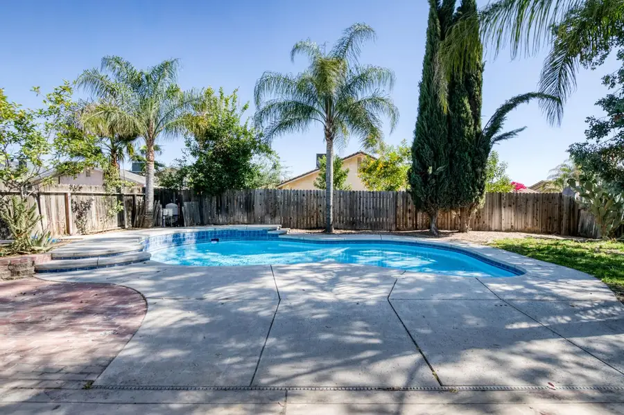 2929 W Sinclair Street, Caruthers, CA 93609 - #3
