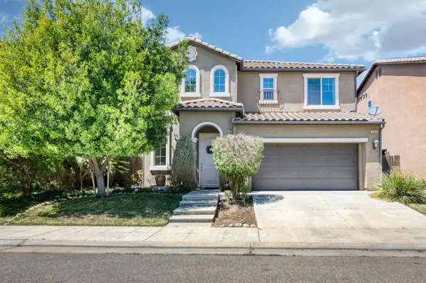 1634 E Autumn Sage Avenue, Fresno, CA 93730