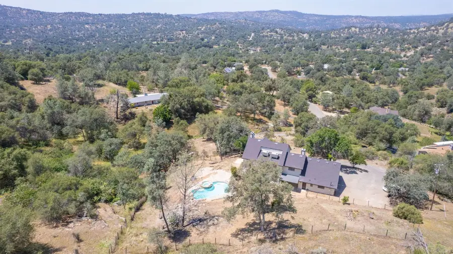 43326 Seminole Court, Coarsegold, CA 93614 - #3