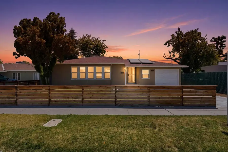 1630 N Delno Avenue, Fresno, CA 93705 - #3