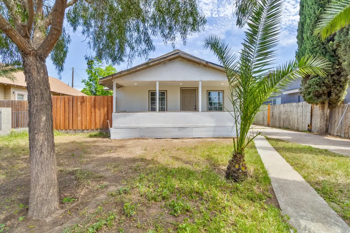 706 S Encina Street, Visalia, CA 93277 - #1