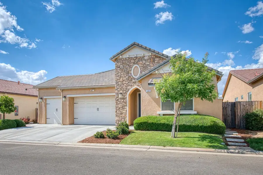 585 Bloom Lane, Clovis, CA 93619 - #2