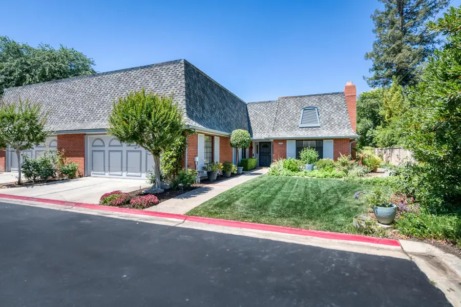 2802 W Downing Court, Fresno, CA 93711 - #2