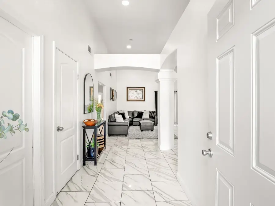 1012 Fedora Avenue, Clovis, CA 93612 - #3