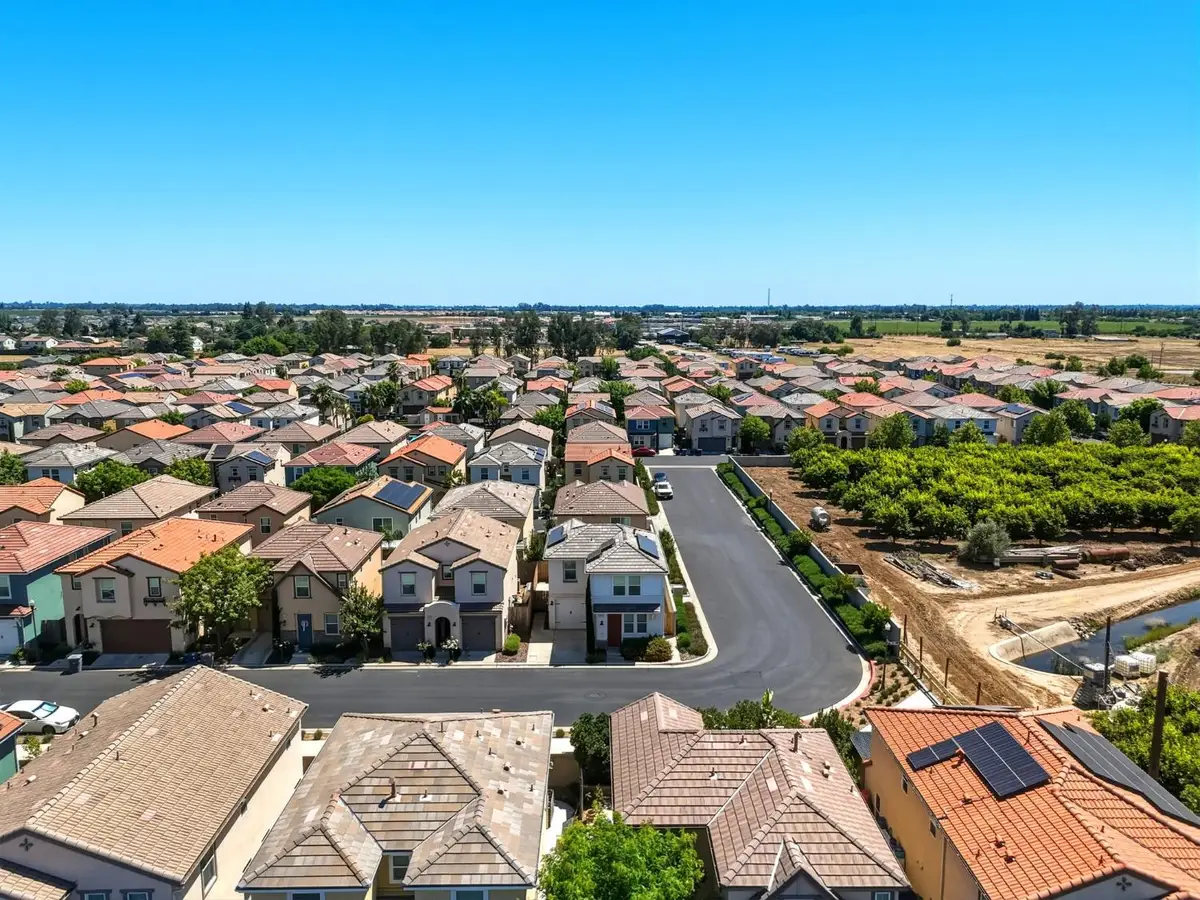 3714 Connected Place, Clovis, CA 93619 - #1