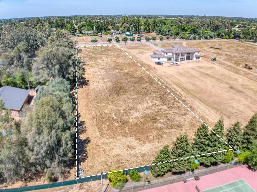 6400 N Mccall, Clovis, CA 93619 - #3