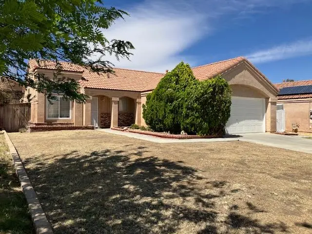 1425 Ridgecrest Court, Rosamond, CA 93560 - #3