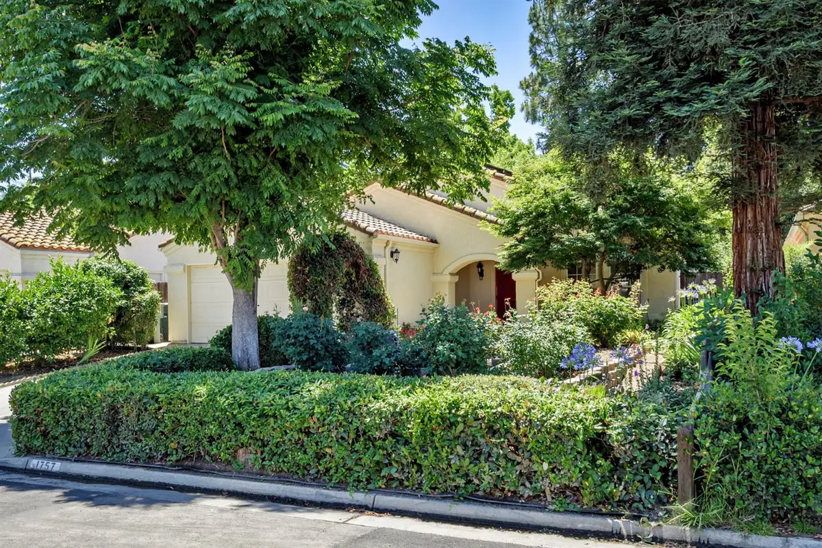 1757 E Birch Avenue, Fresno, CA 93720 - #1