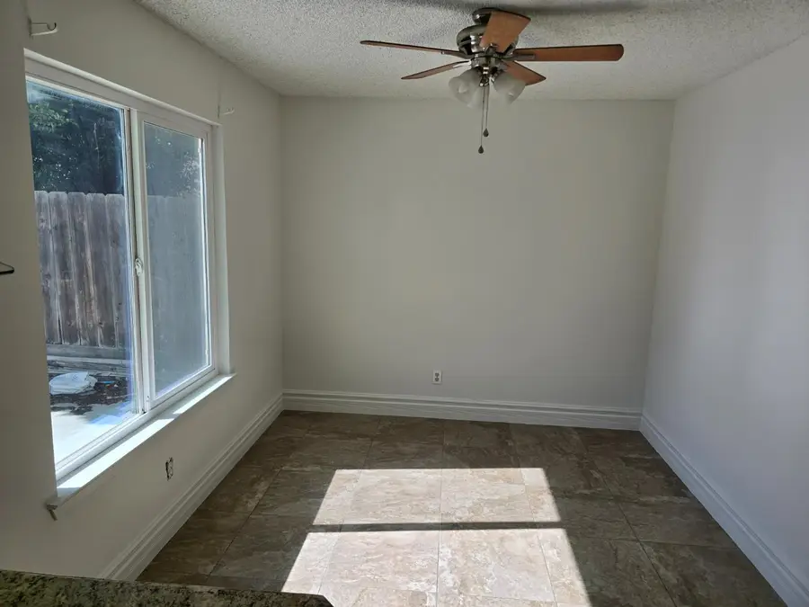 8879 N Barton Avenue, Fresno, CA 93720 - #3