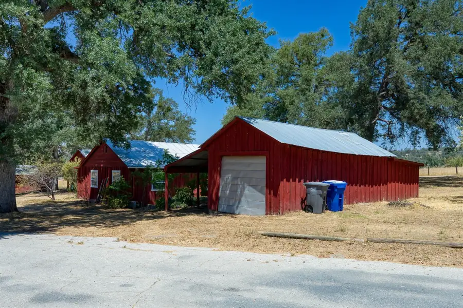 31913 Auberry Road, Auberry, CA 93602 - #2