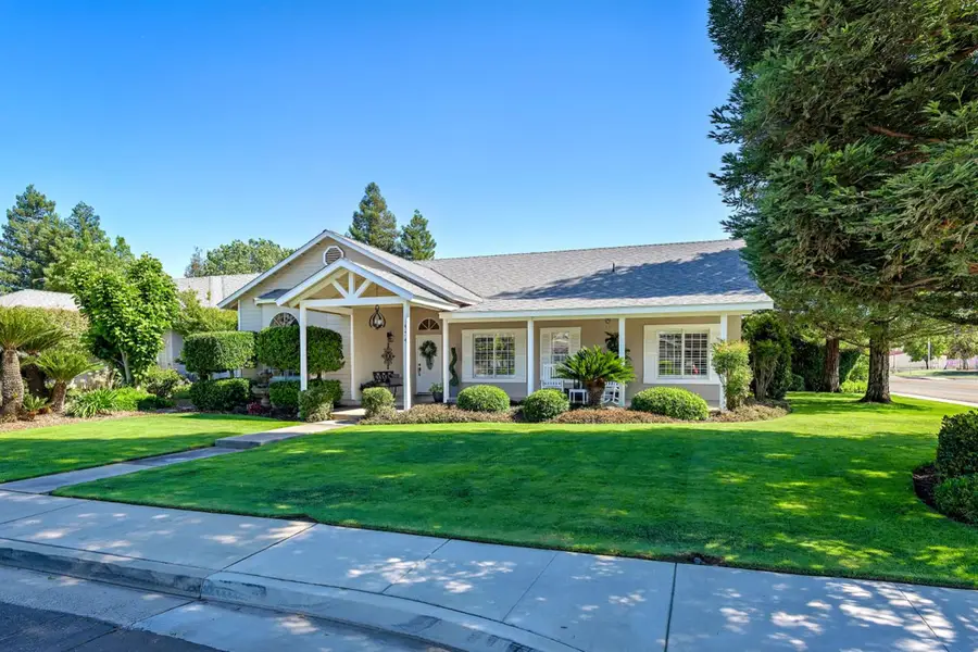 474 Euclid Circle, Dinuba, CA 93618 - #3