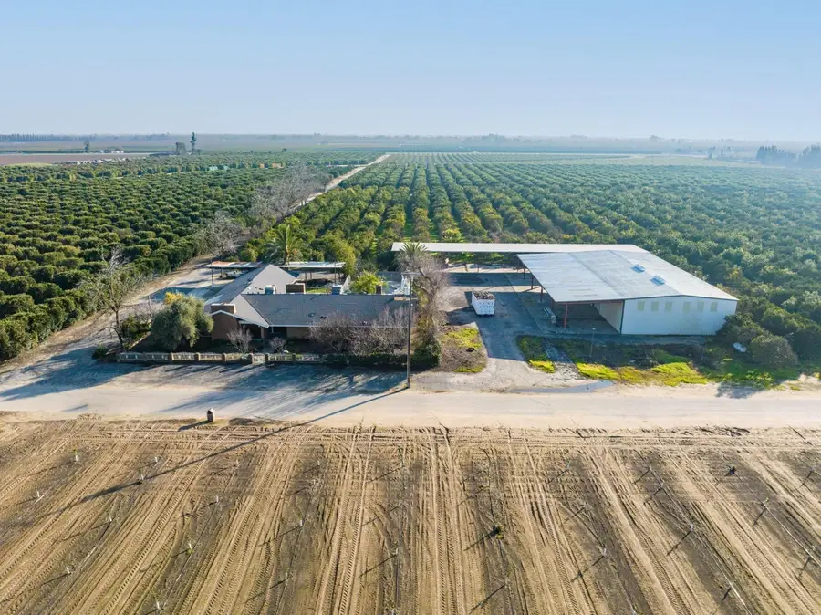 14721 E Tulare Avenue, Sanger, CA 93657 - #2
